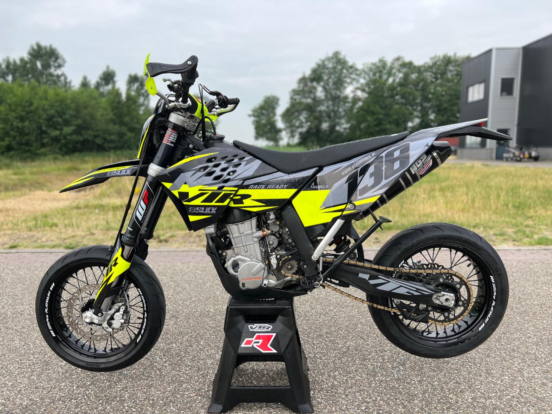 ktm--image3.jpg