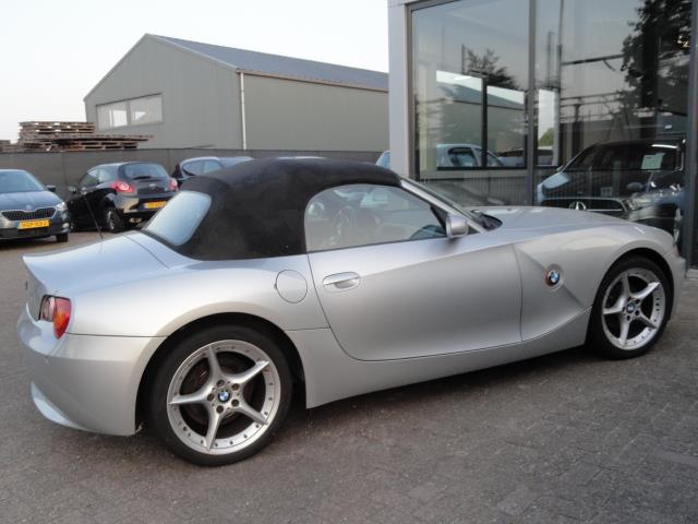 bmw-z4-image4.jpg