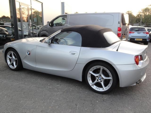 bmw-z4-image5.jpg