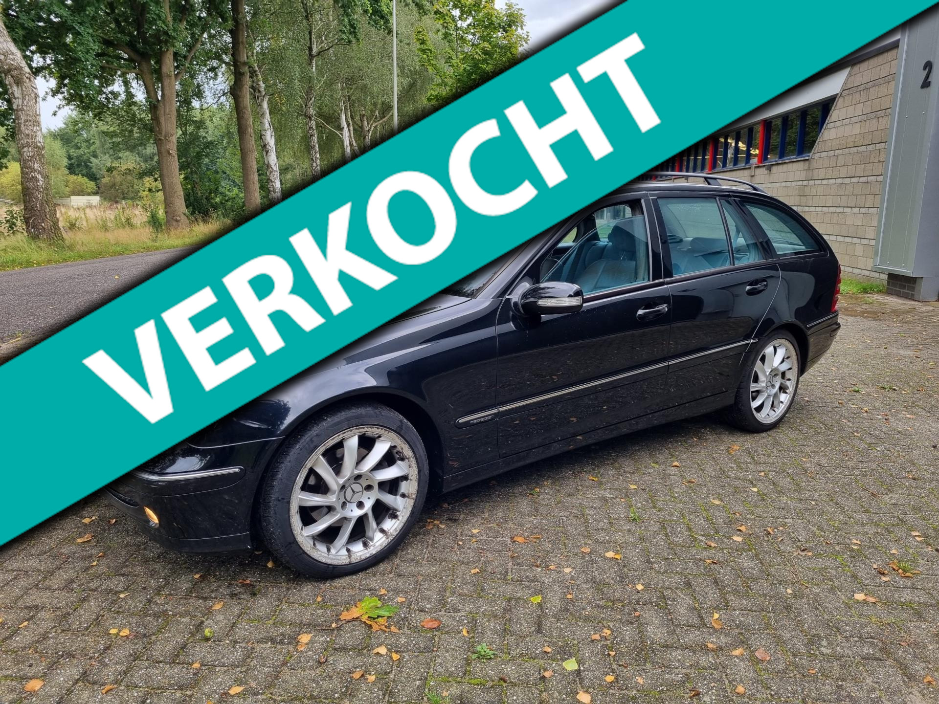 334237685/mercedes-benz-c-klasse-image1.jpg
