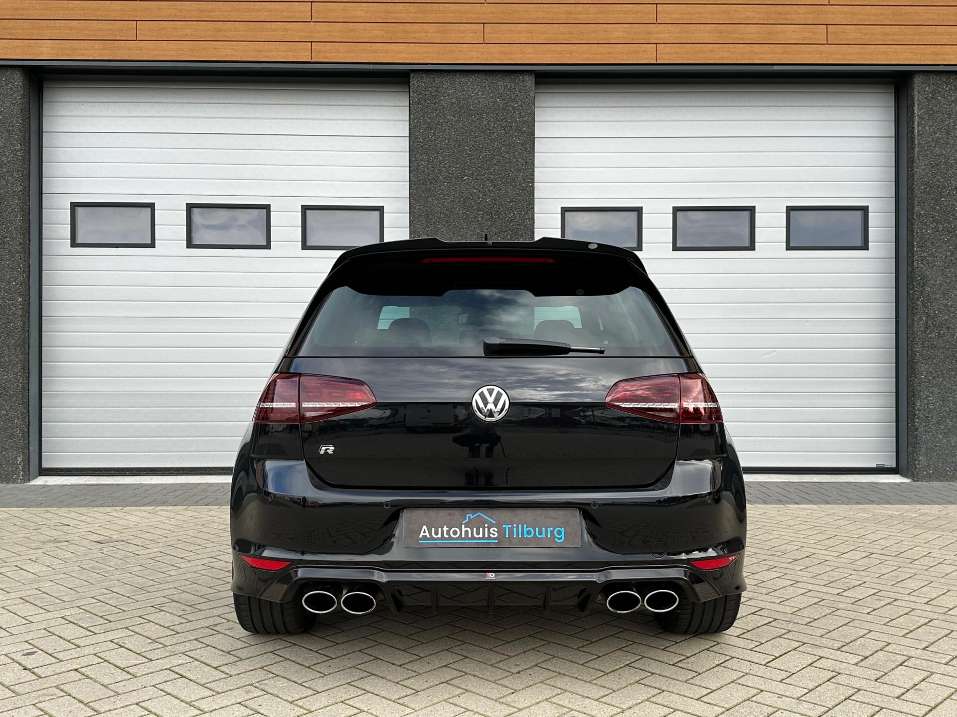 volkswagen-golf-image6.jpg