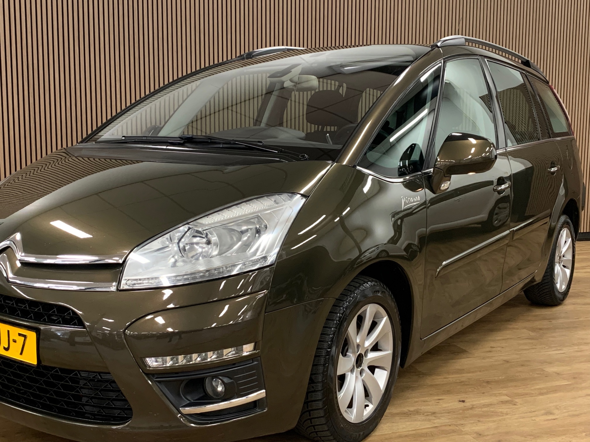 citroen-grand-c4-picasso-image2.jpg