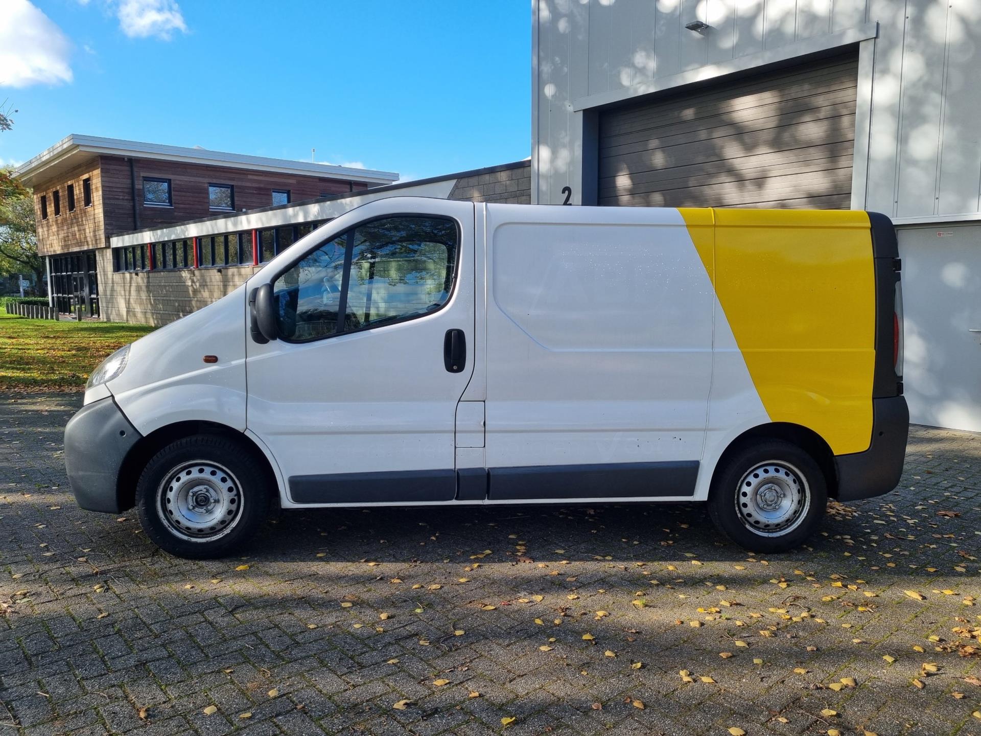 opel-vivaro-image2.jpg