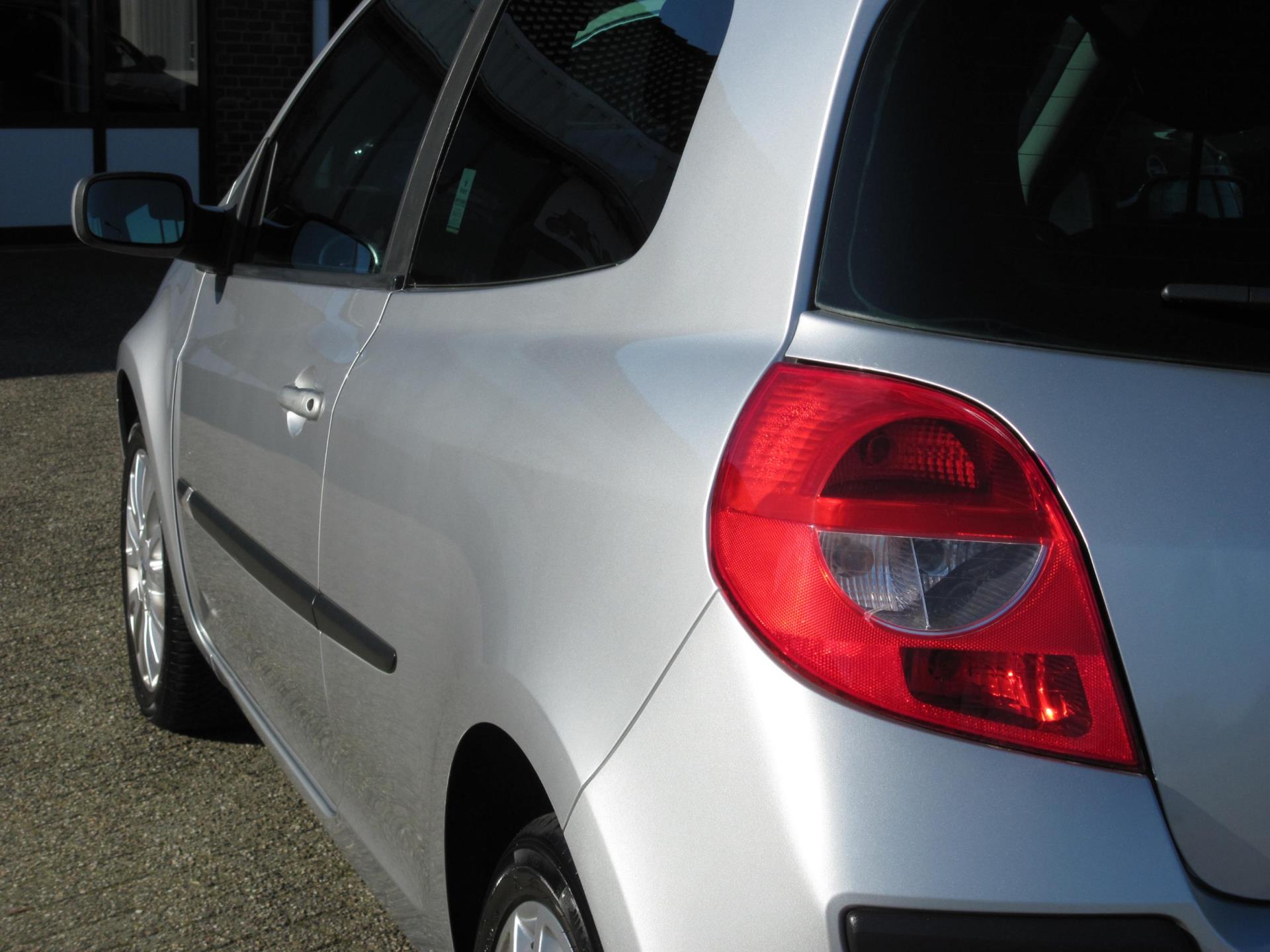 renault-clio-image7.jpg