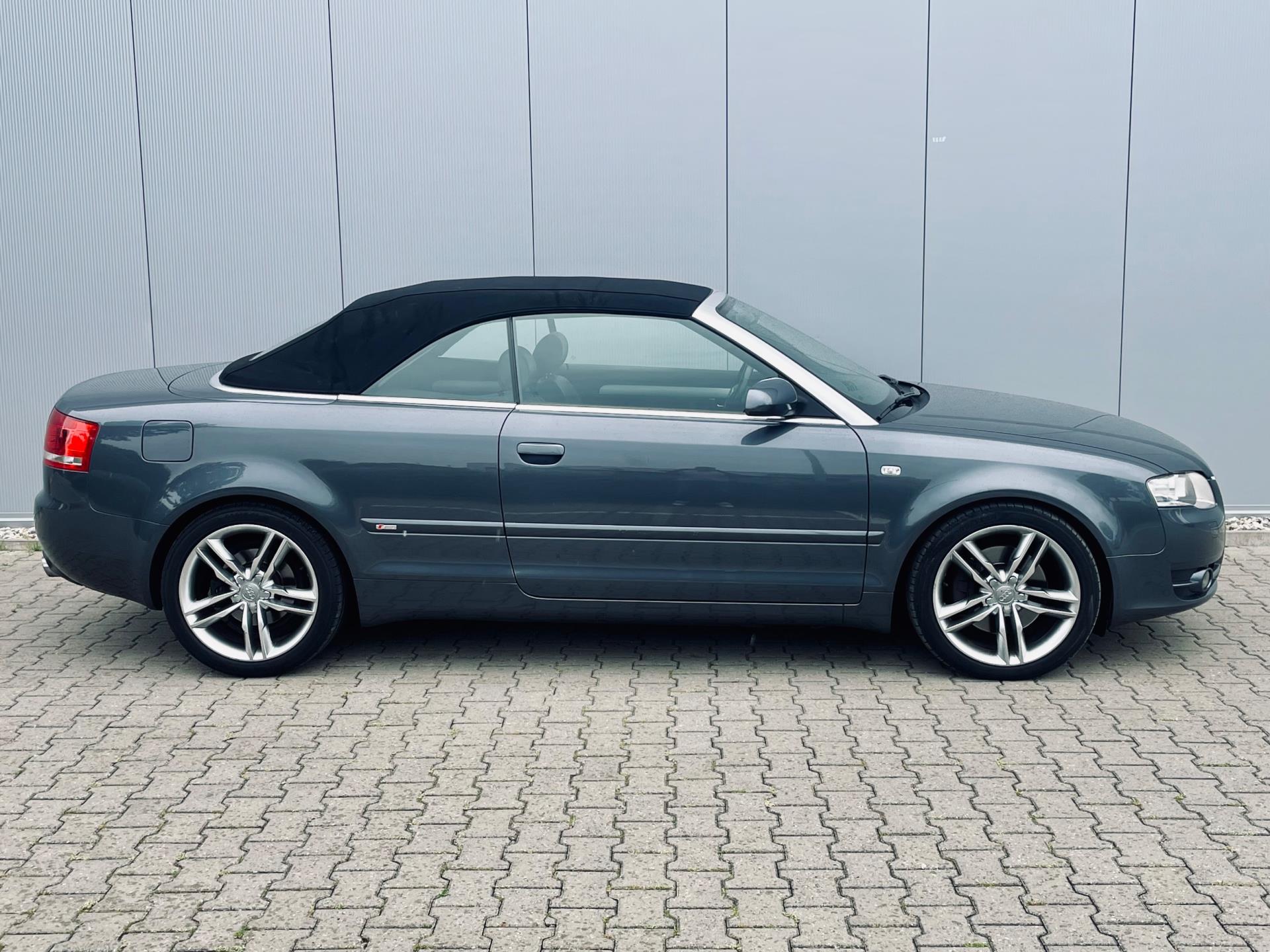 audi-a4-image8.jpg