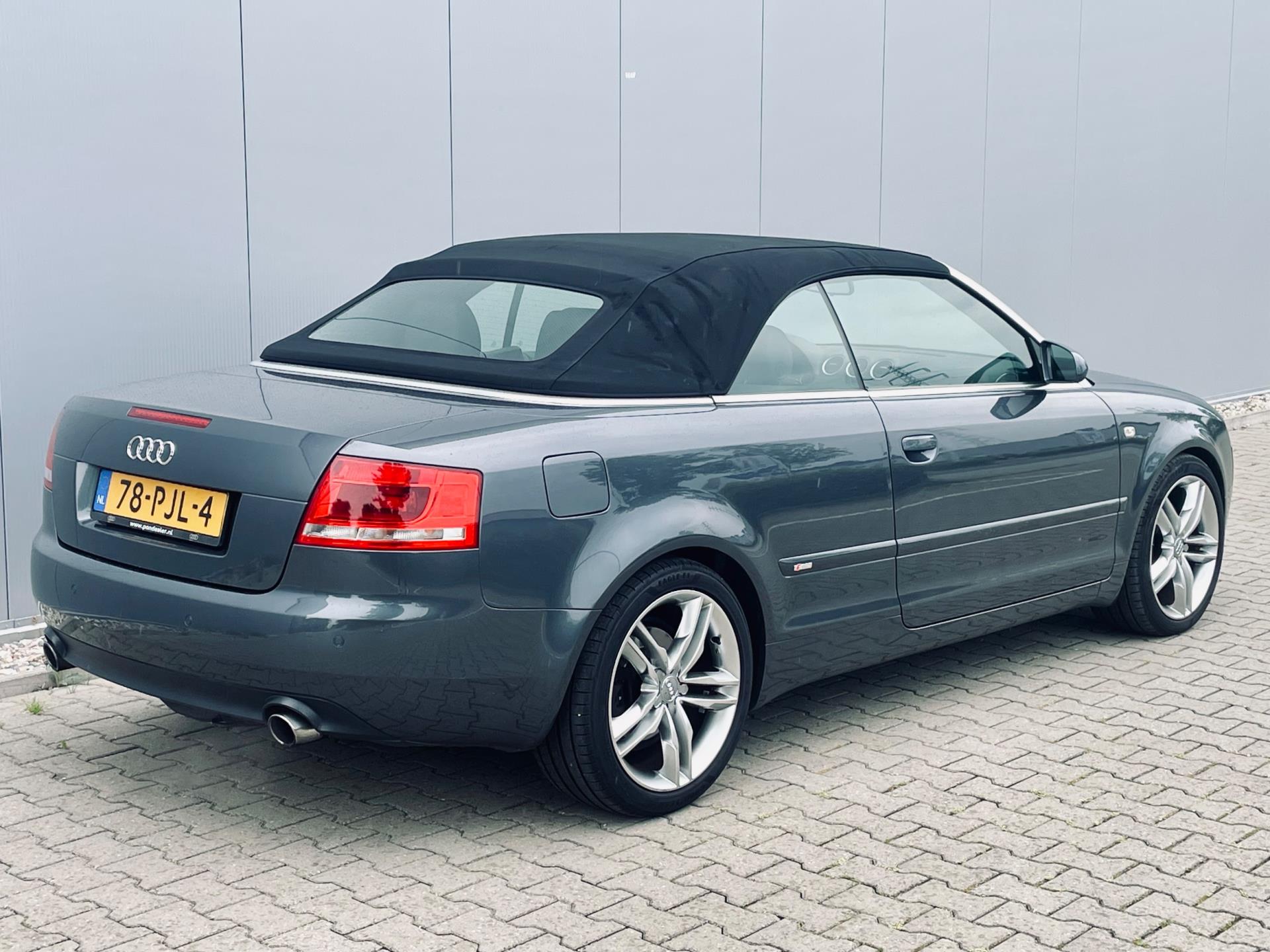 audi-a4-image9.jpg