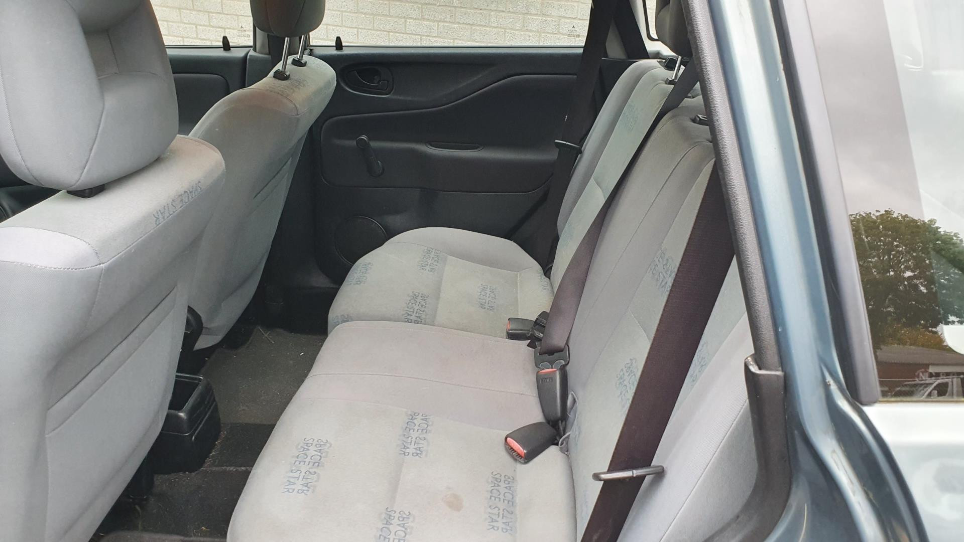 mitsubishi-space-star-image4.jpg