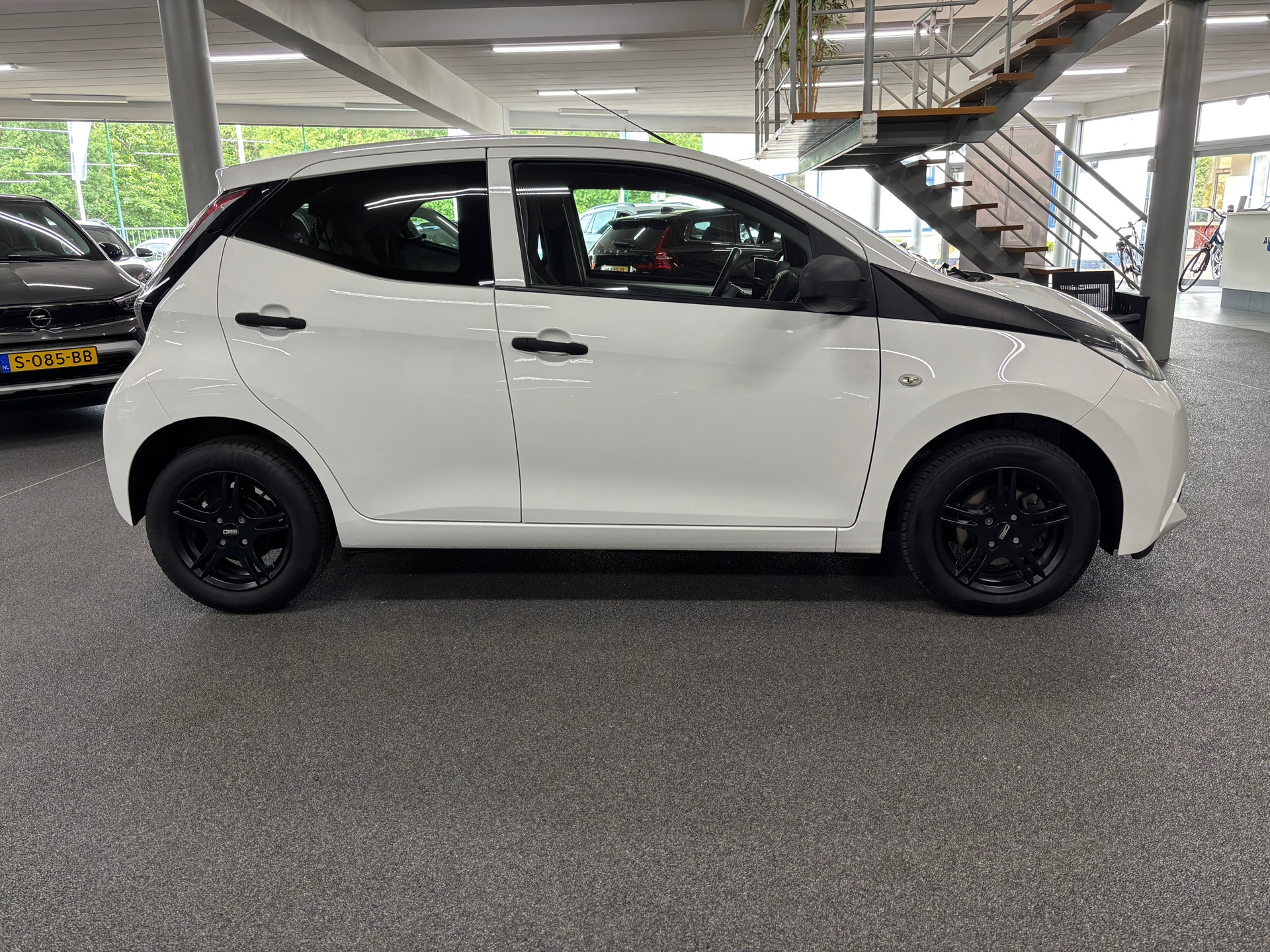 toyota-aygo-image4.jpg