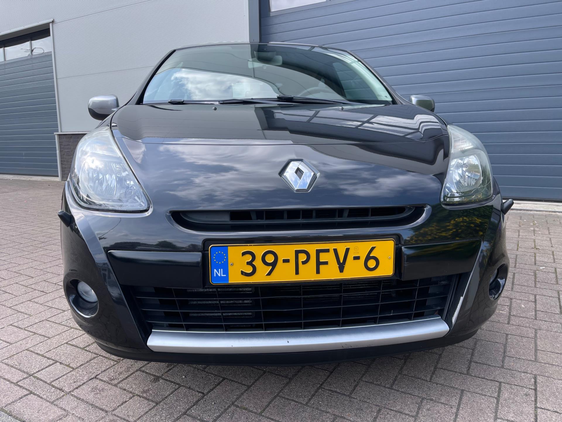 renault-clio-image5.jpg