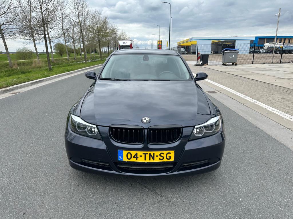 bmw-3-serie-image2.jpg
