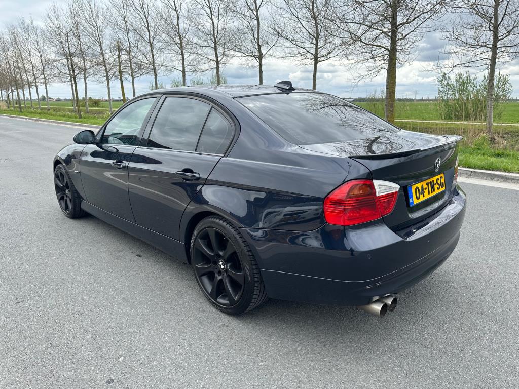 bmw-3-serie-image6.jpg