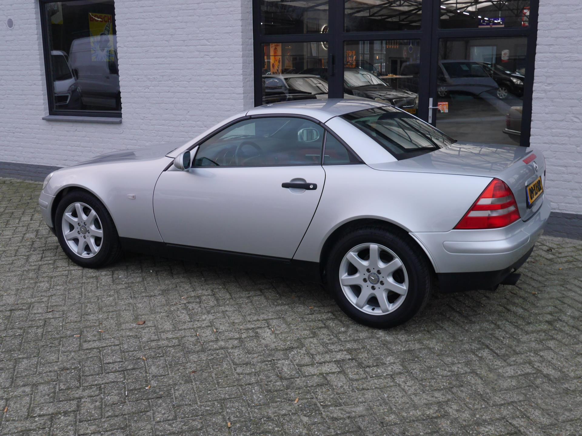 mercedes-benz-slk-image2.jpg