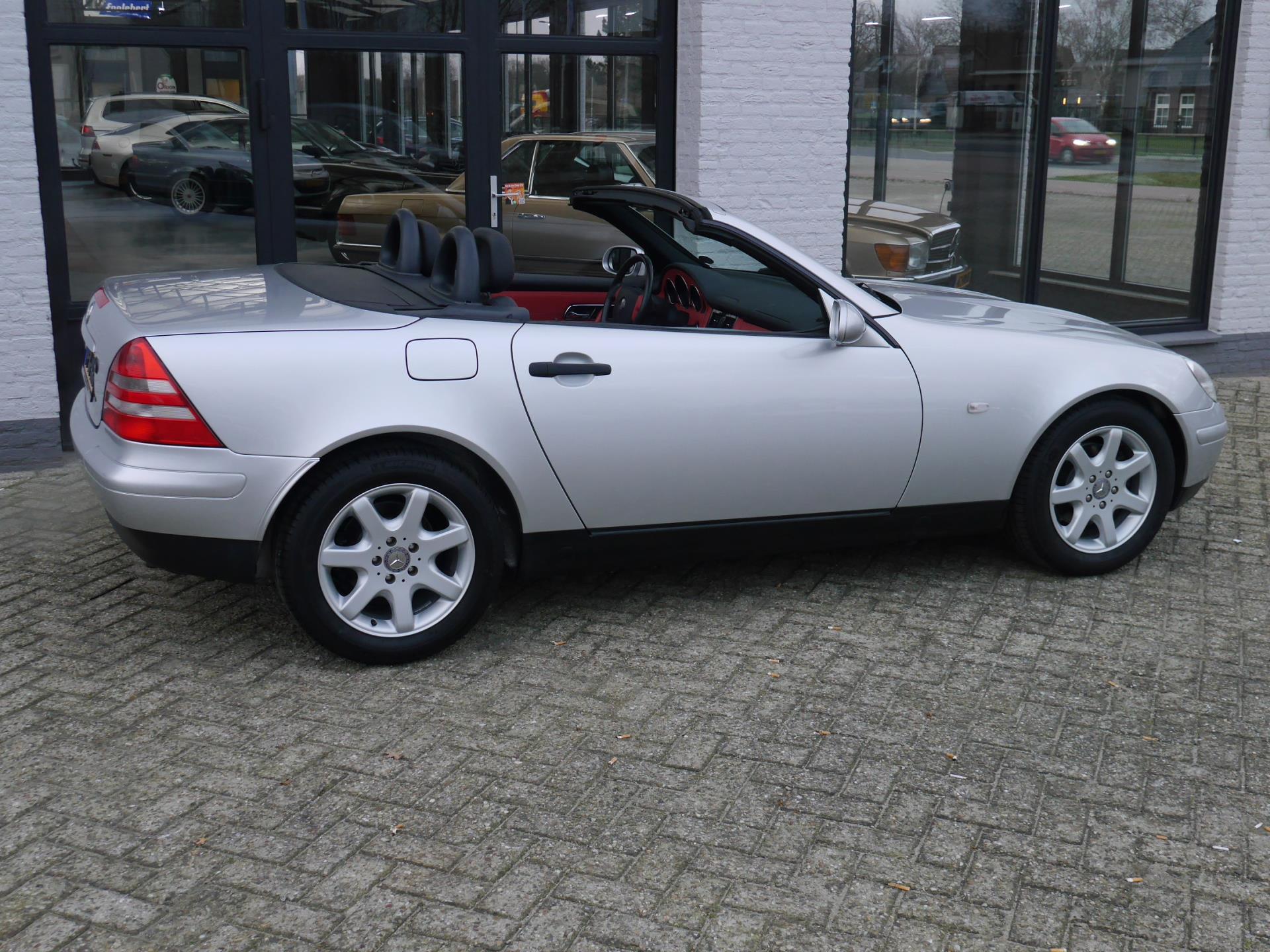 mercedes-benz-slk-image5.jpg
