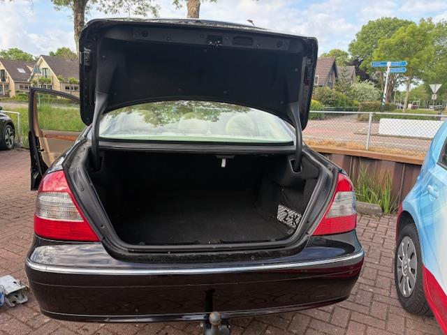 mercedes-benz-e-klasse-image8.jpg