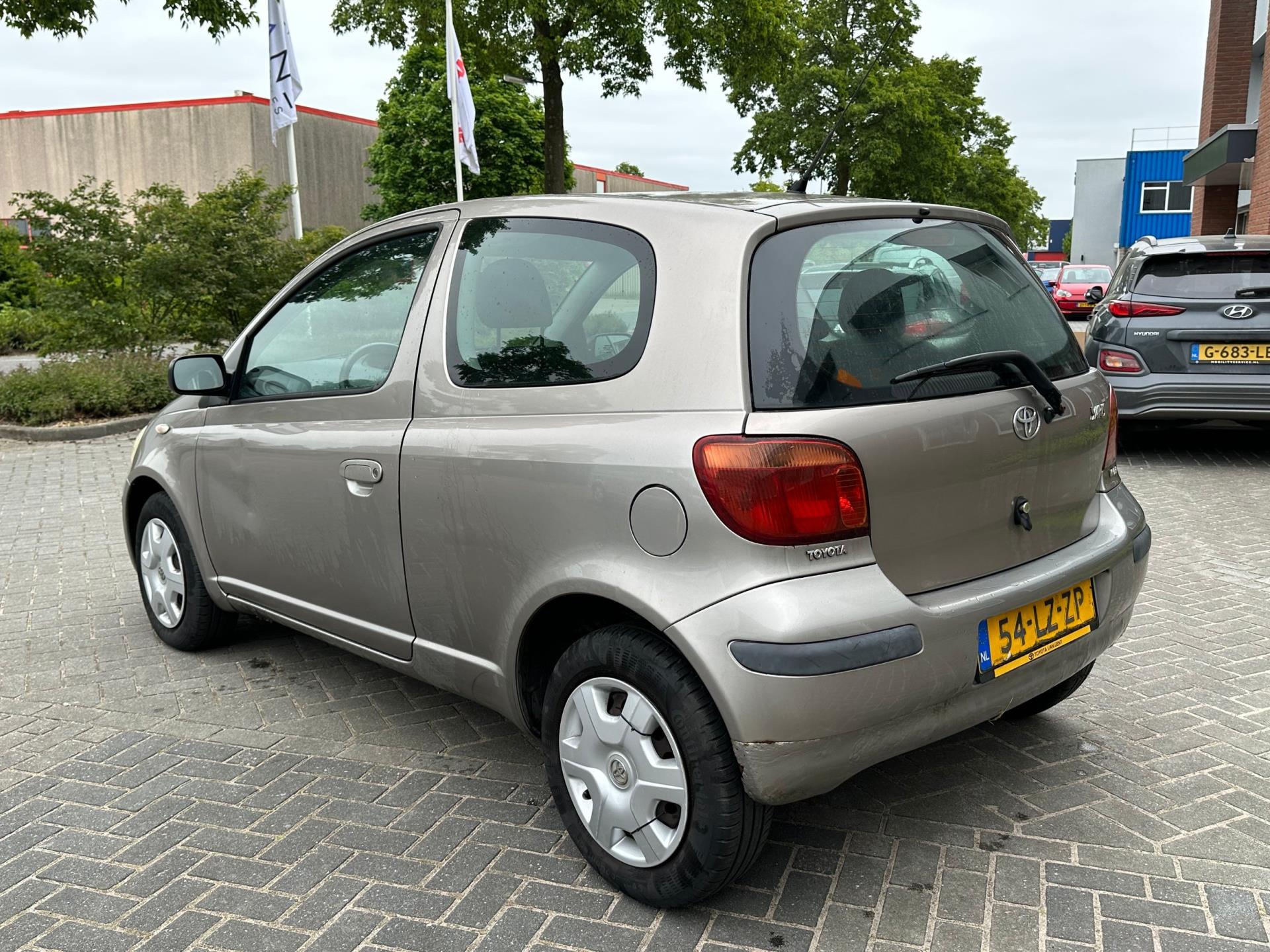 toyota-yaris-image3.jpg
