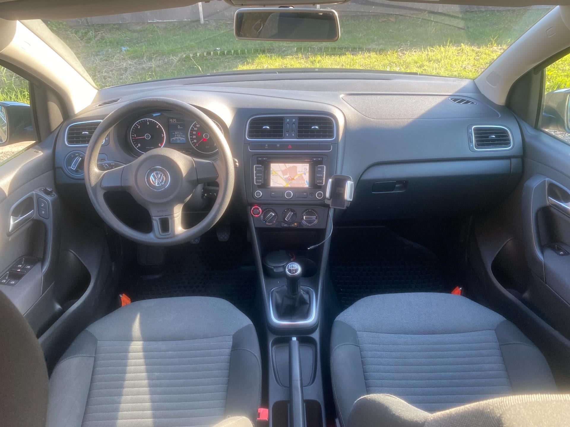 volkswagen-polo-image10.jpg