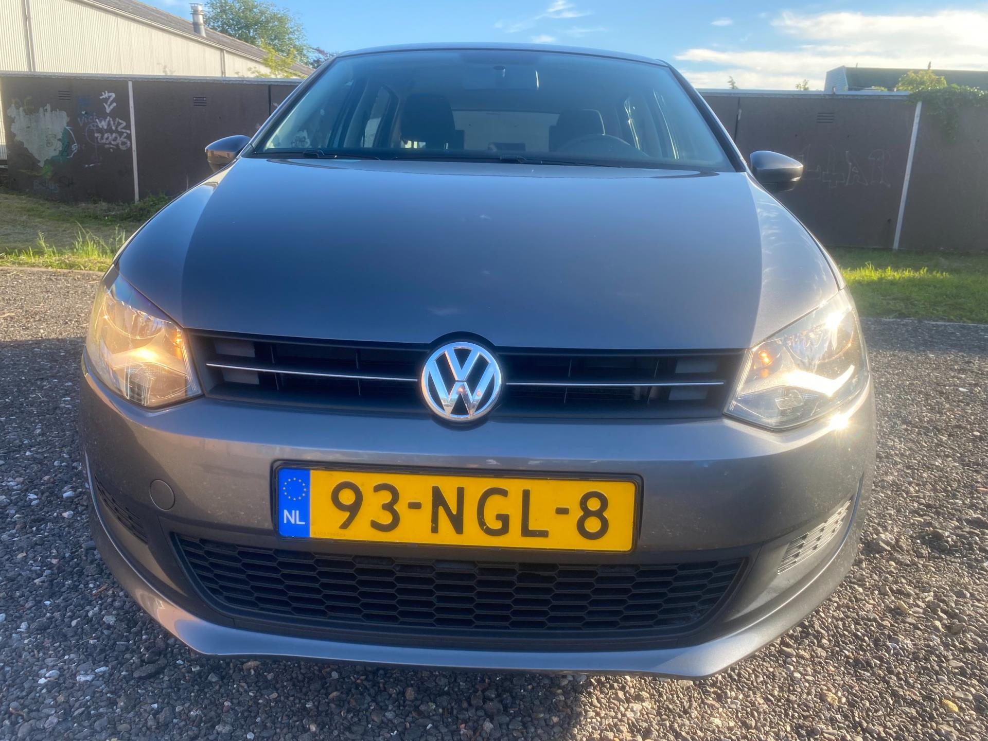 volkswagen-polo-image7.jpg
