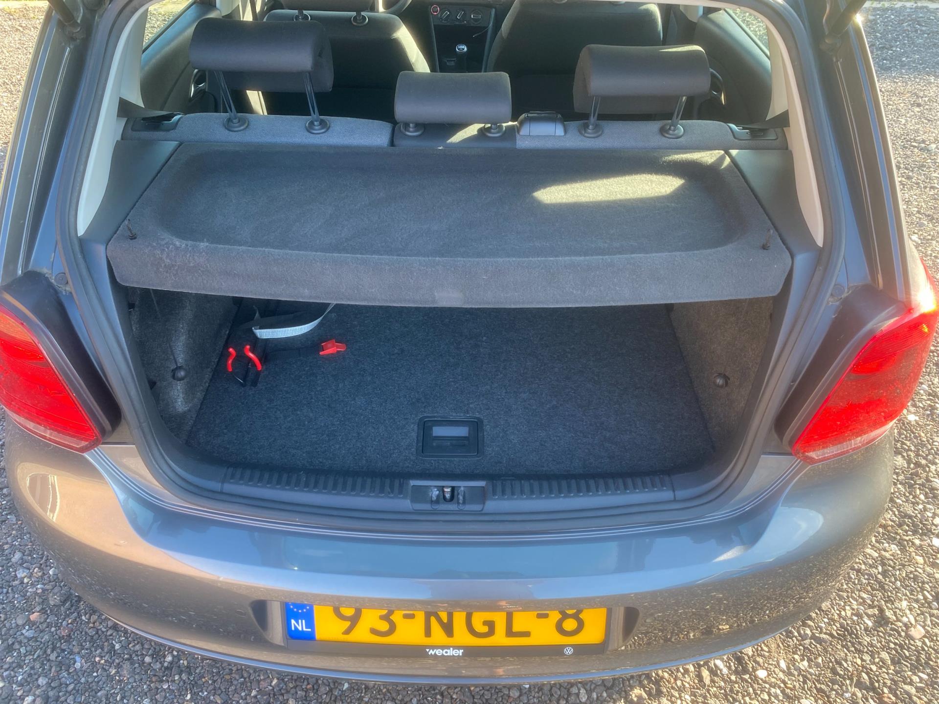 volkswagen-polo-image8.jpg