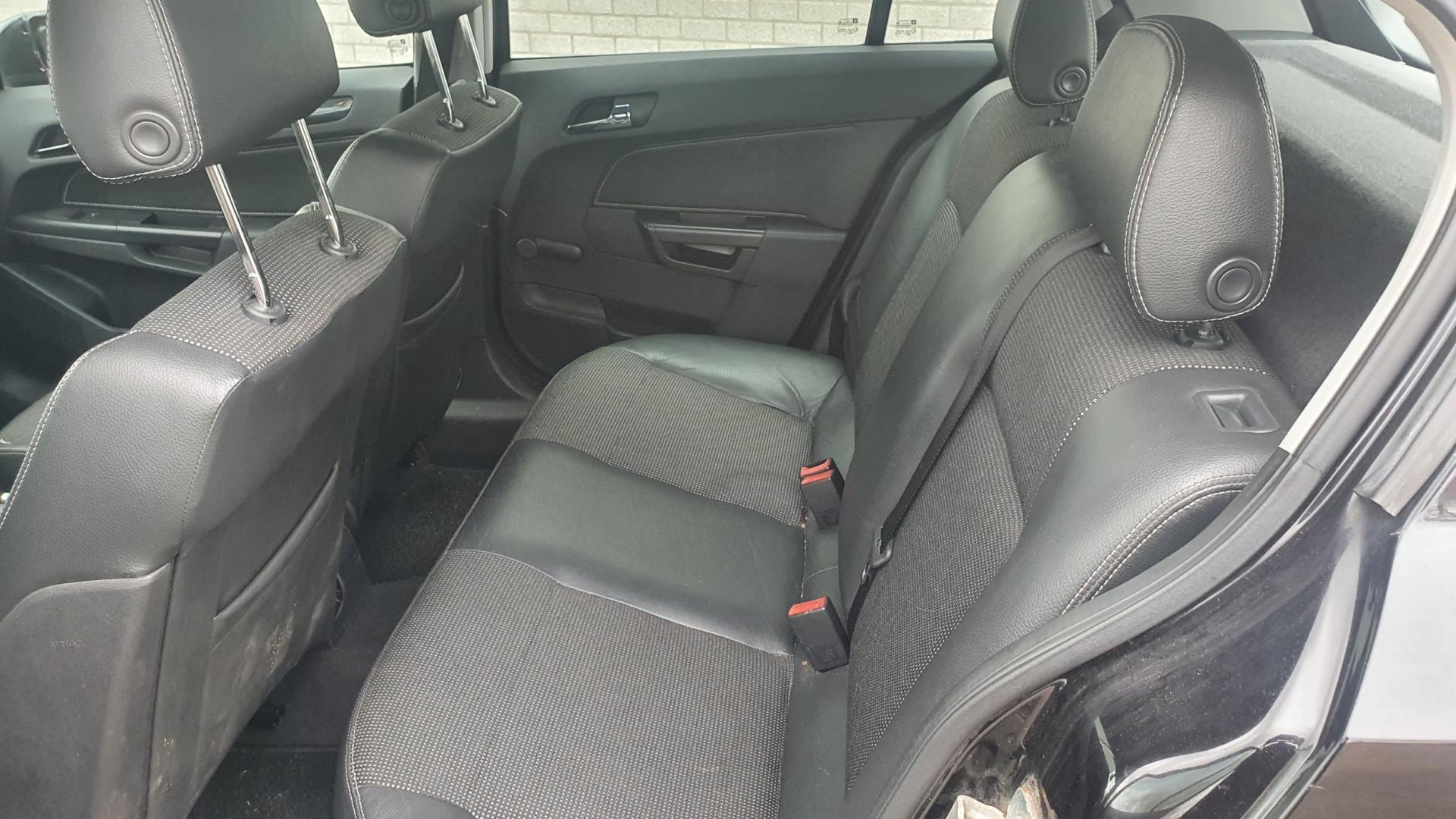 opel-astra-image5.jpg