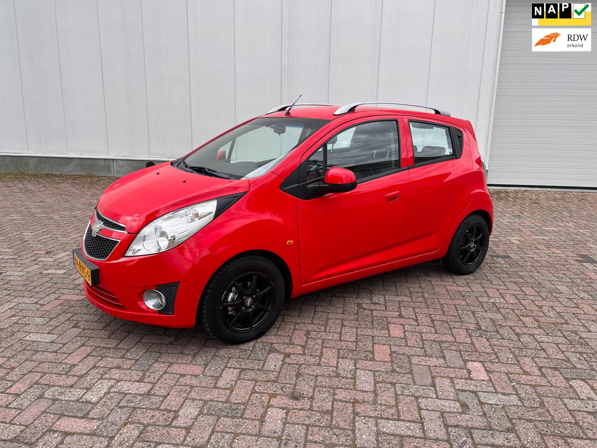 353527651/chevrolet-spark-image1.jpg