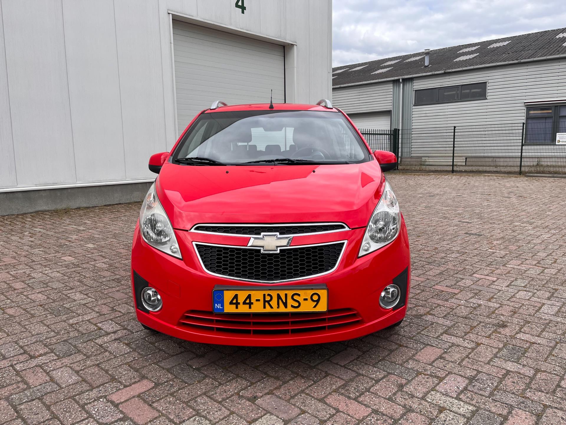 chevrolet-spark-image2.jpg