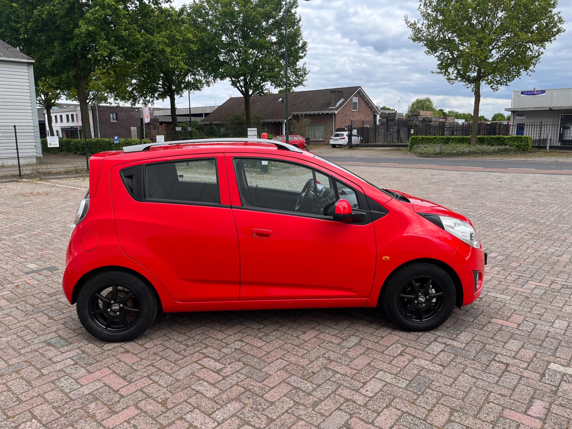 chevrolet-spark-image4.jpg