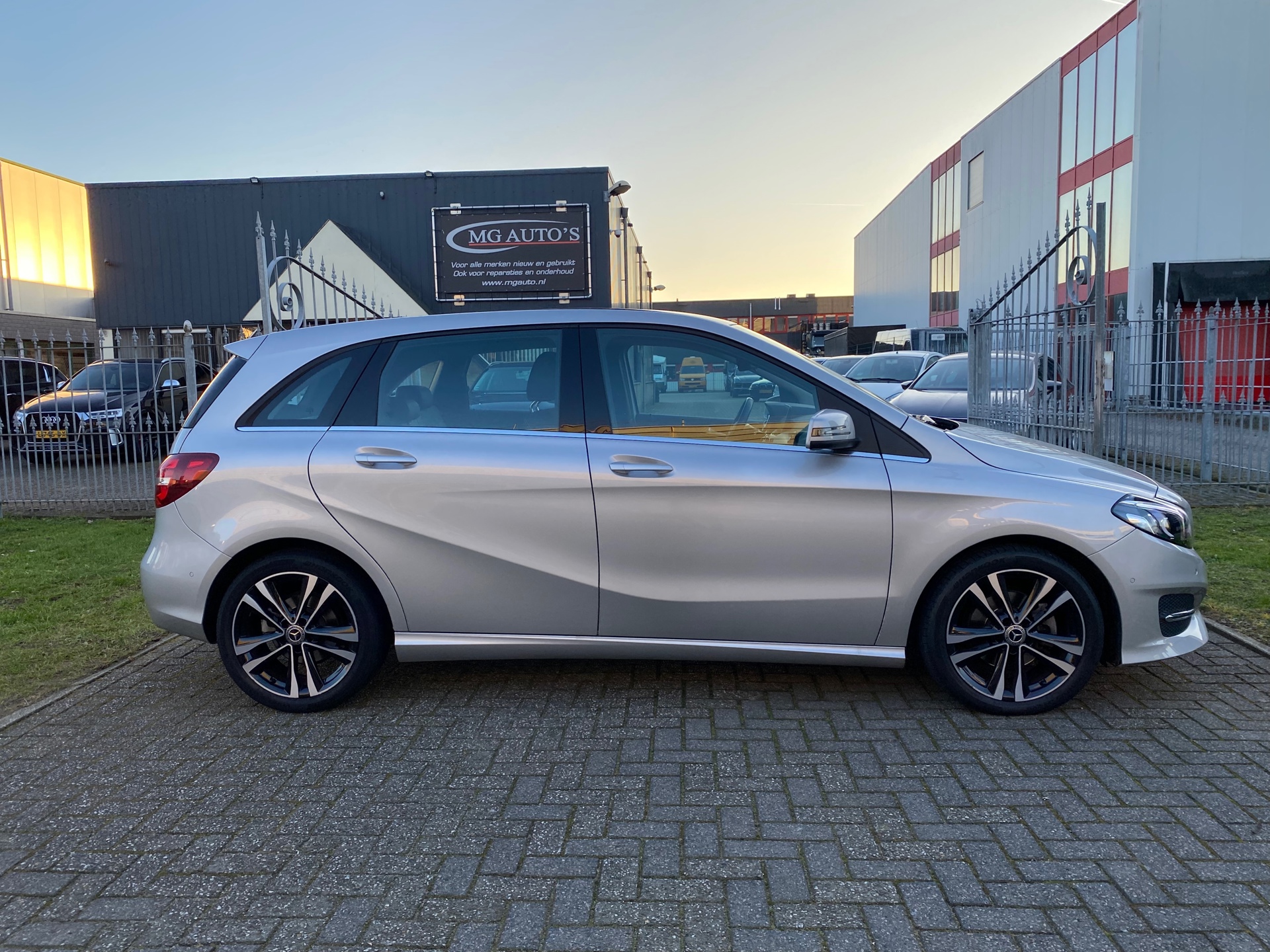 mercedes-benz-b-klasse-image4.jpg