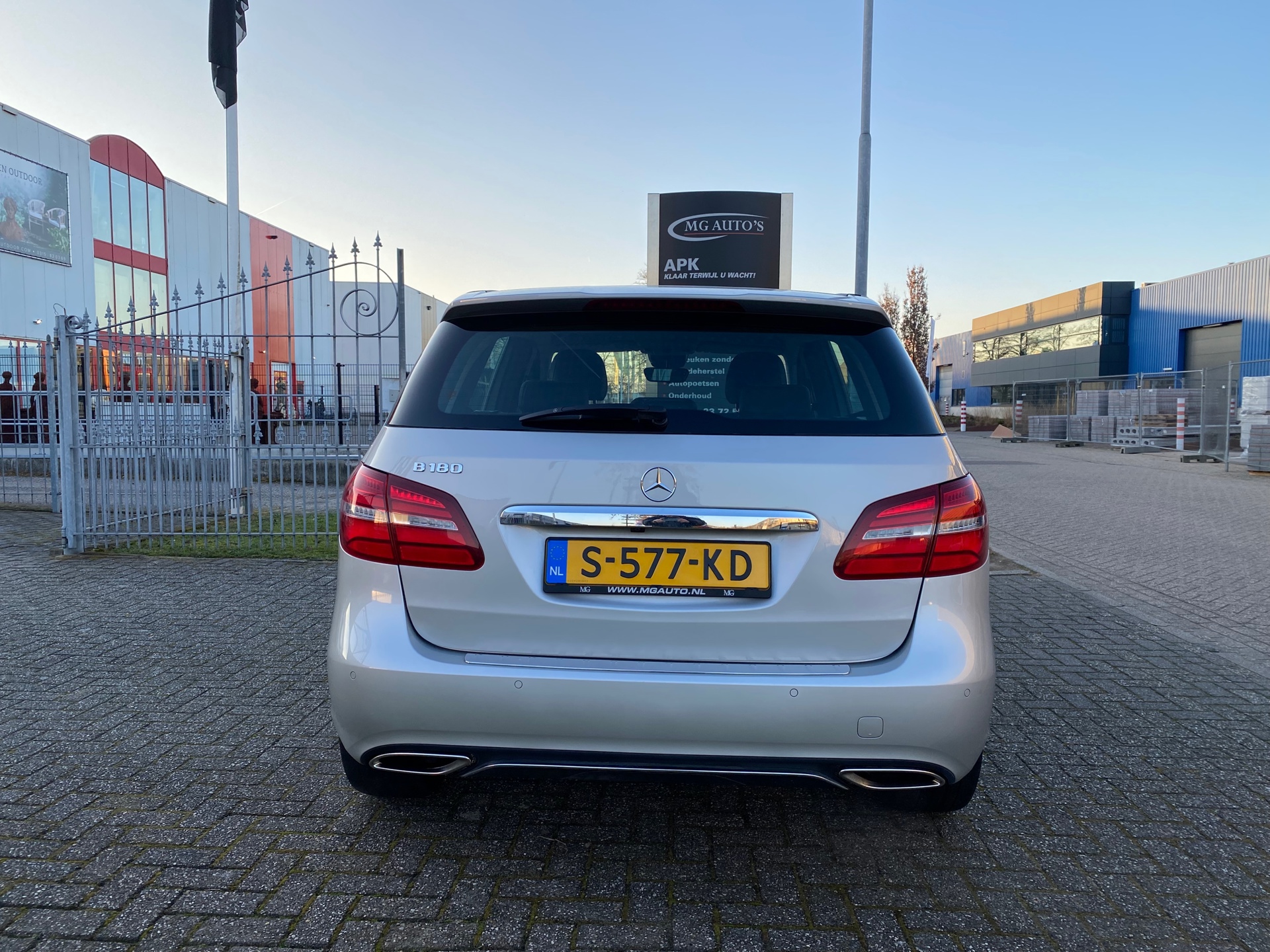 mercedes-benz-b-klasse-image5.jpg