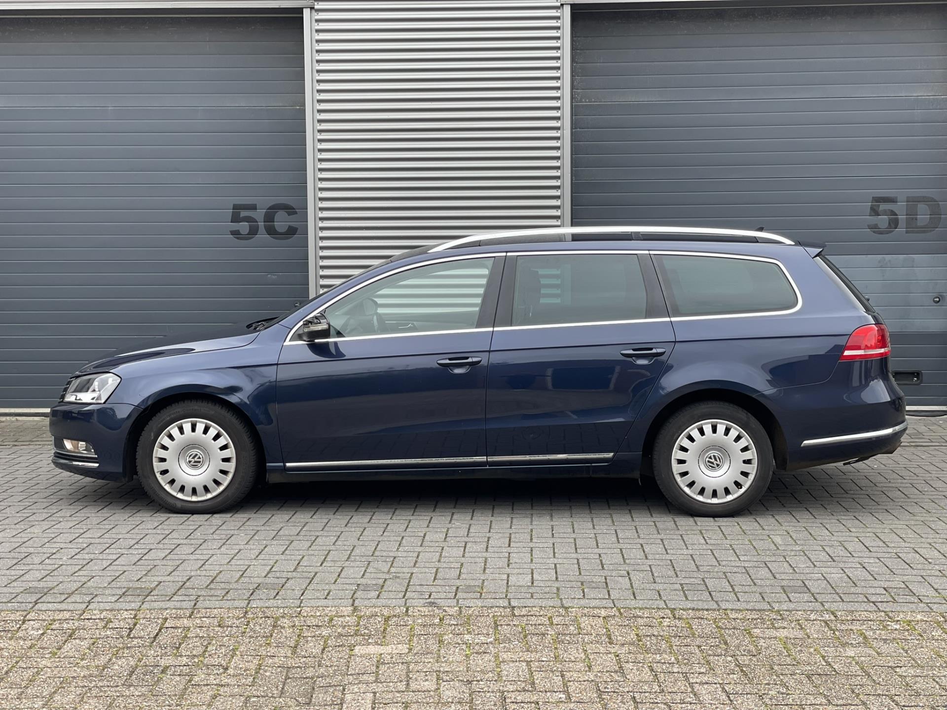 volkswagen-passat-image2.jpg