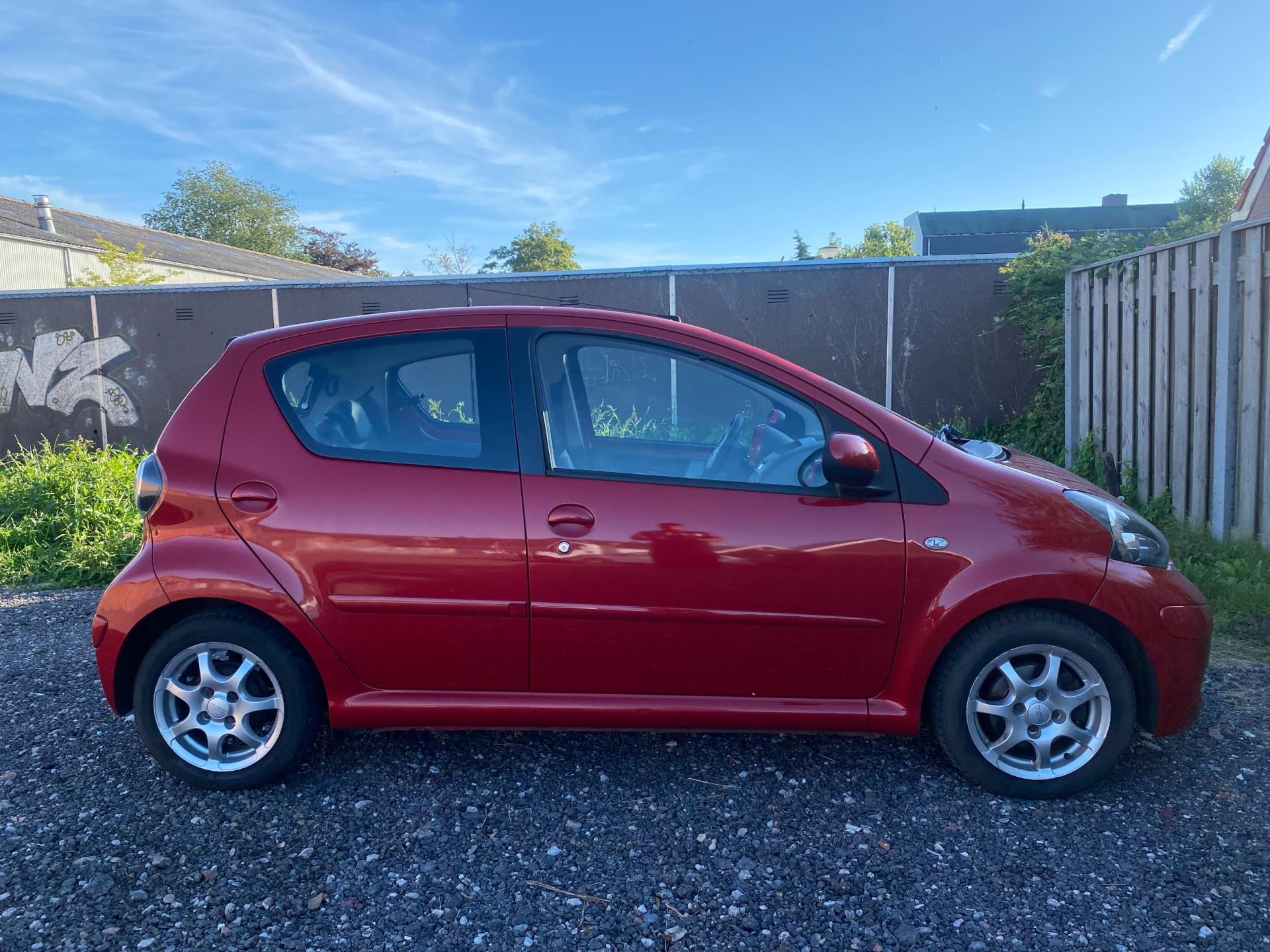 toyota-aygo-image2.jpg