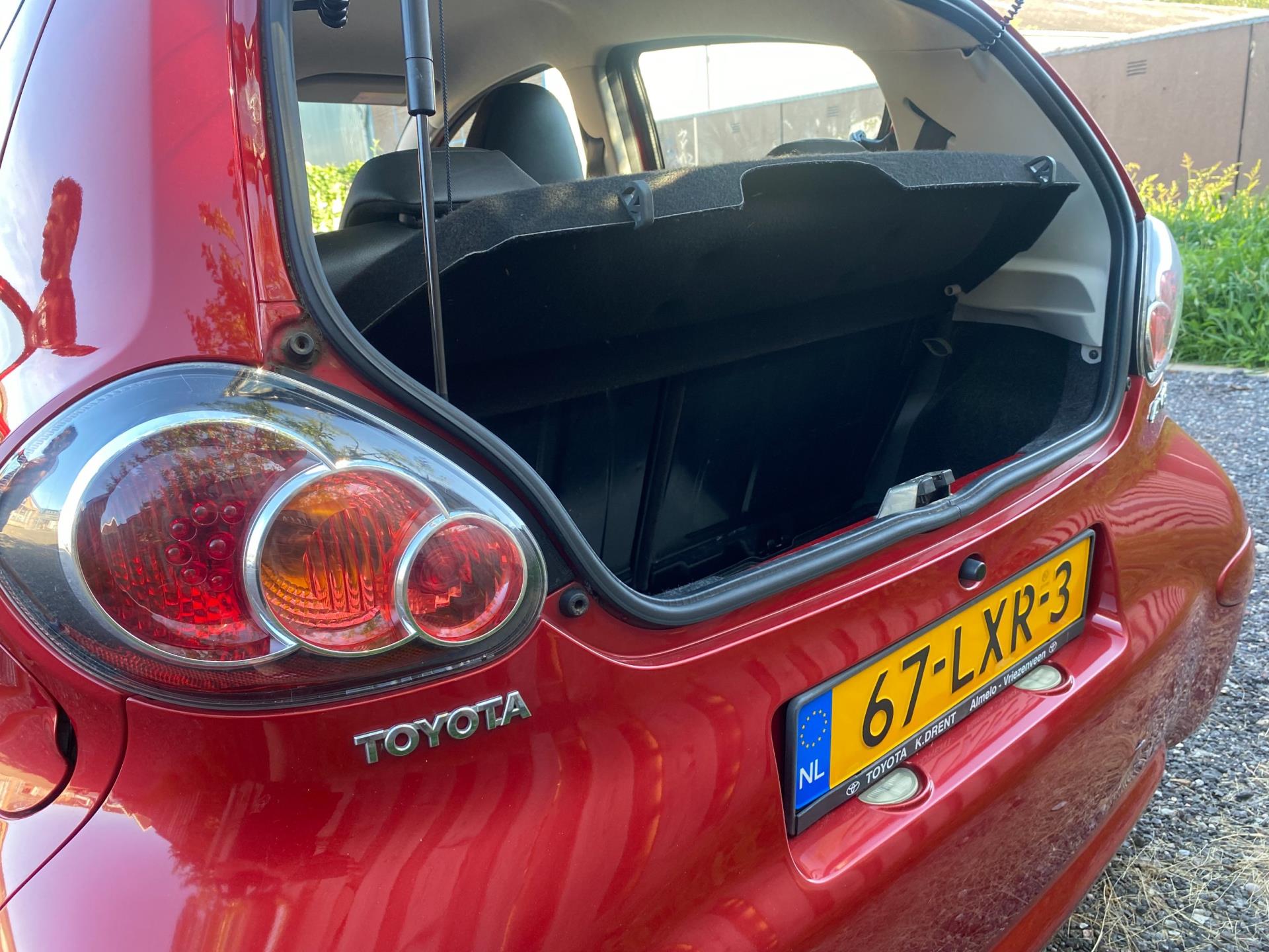 toyota-aygo-image6.jpg