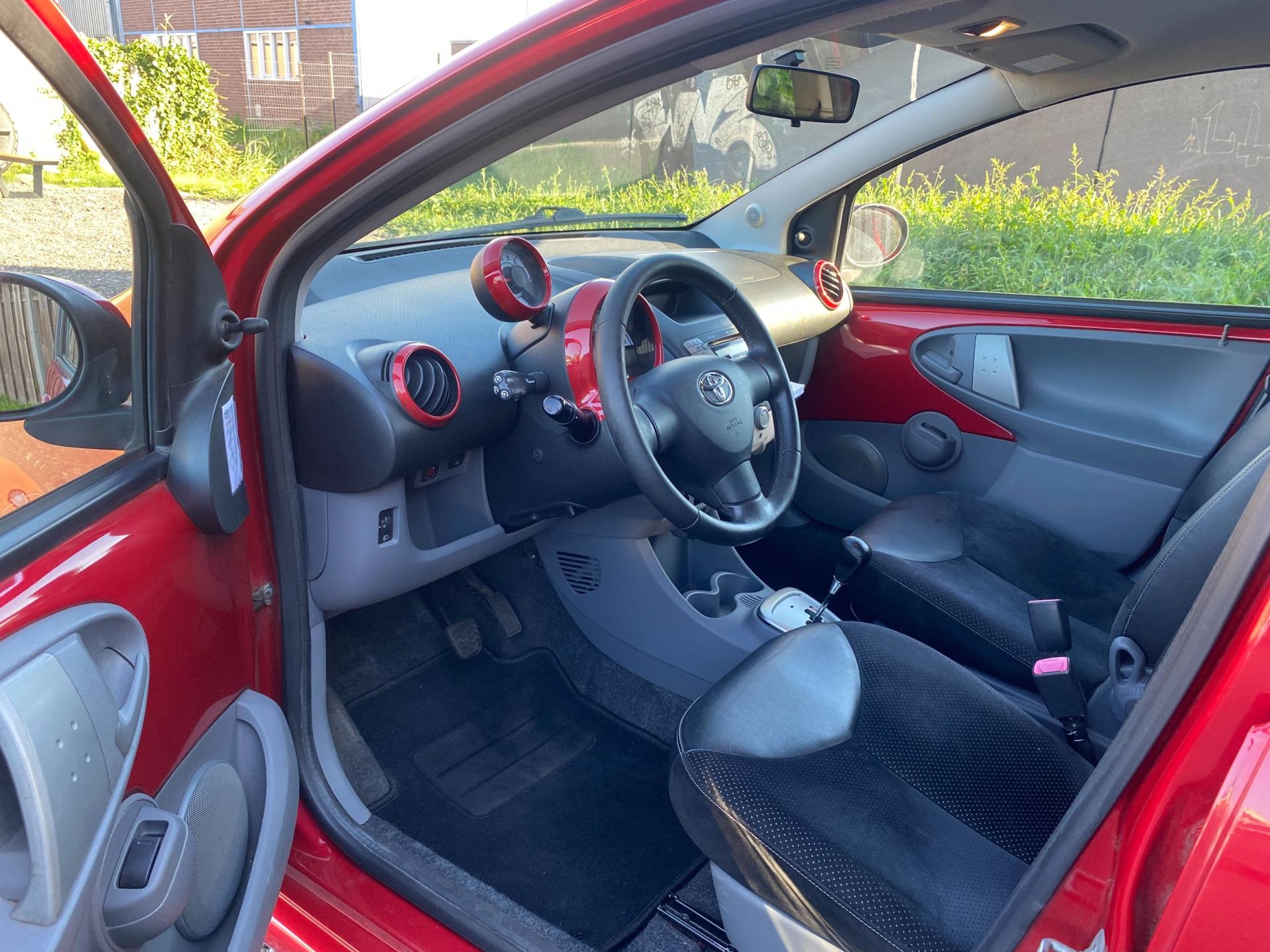 toyota-aygo-image8.jpg