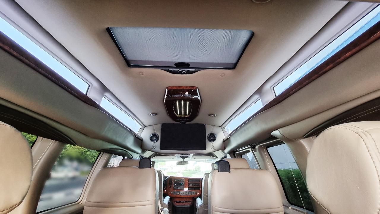 chevy-van-gmc-savana-4x4-chevy-van-image10.jpg