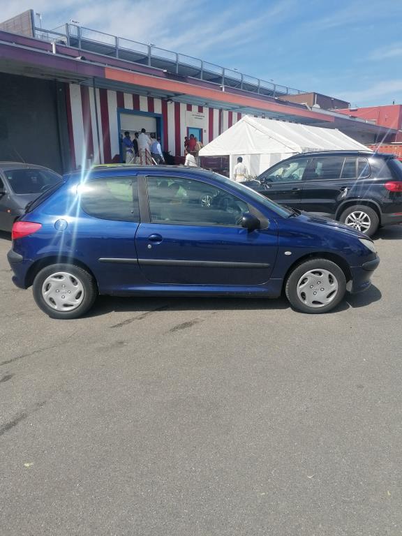 peugeot-206-image4.jpg