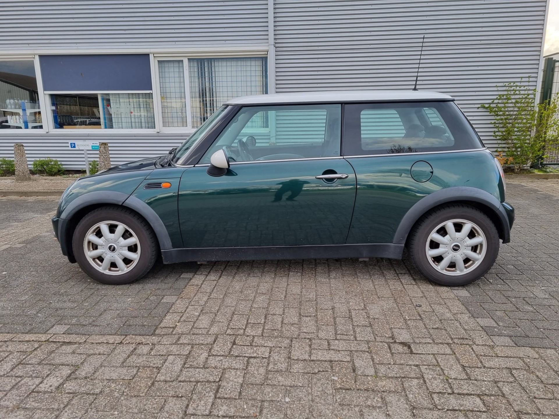 mini-mini-image9.jpg
