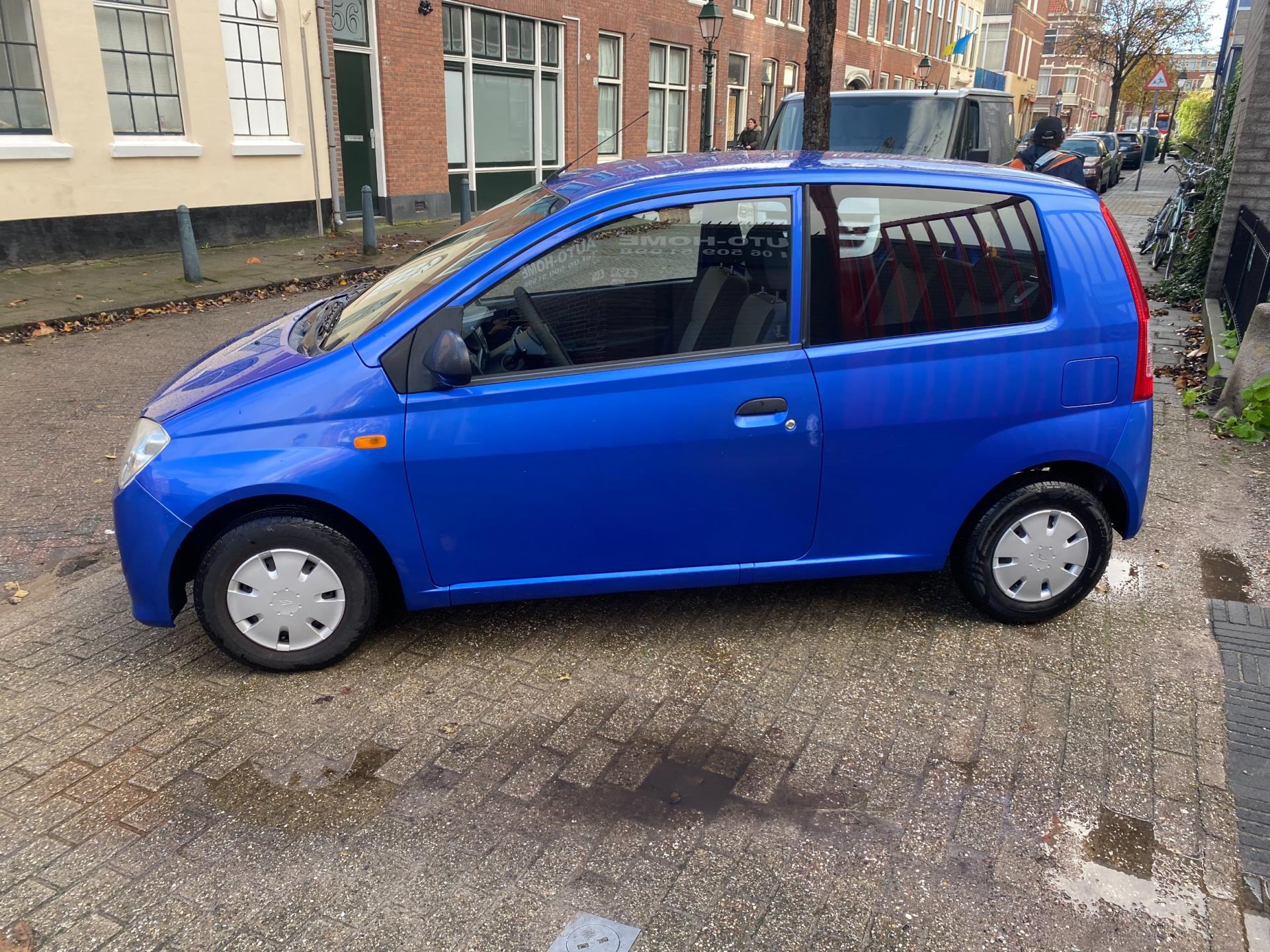 daihatsu-cuore-image4.jpg