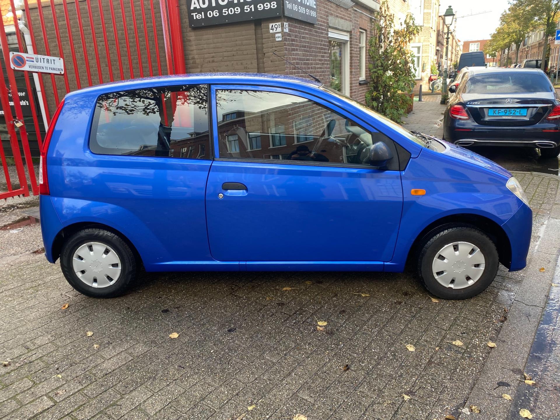 daihatsu-cuore-image8.jpg