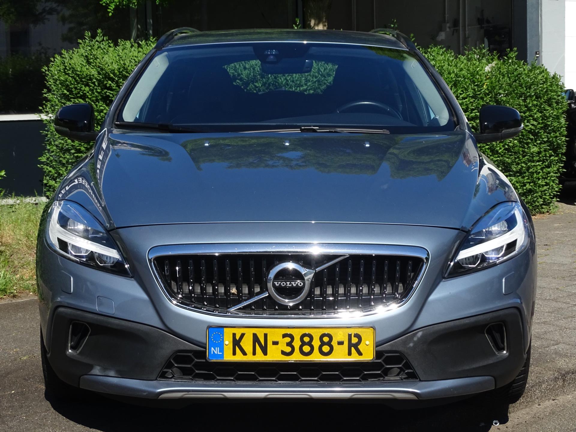 volvo-v40-image5.jpg
