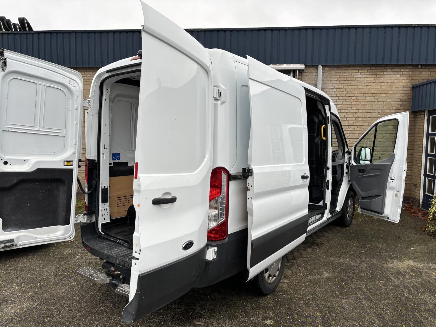 ford-transit-image7.jpg