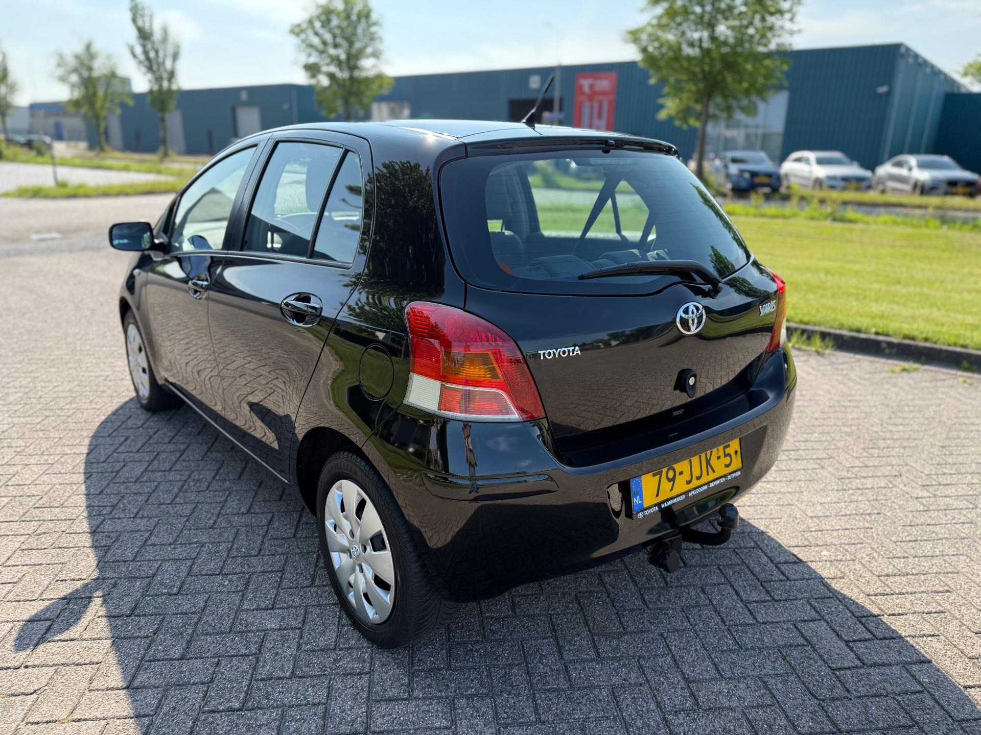 toyota-yaris-image6.jpg