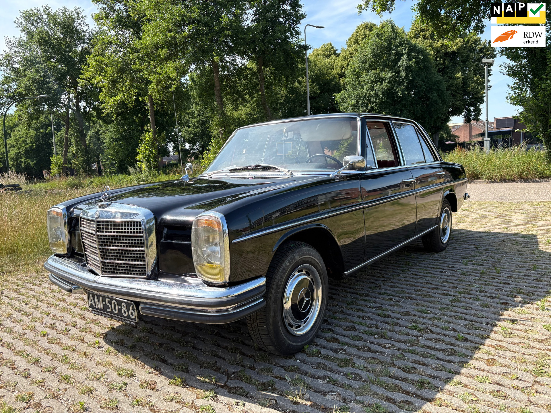 370858295/mercedes-benz-200-serie-image1.jpg