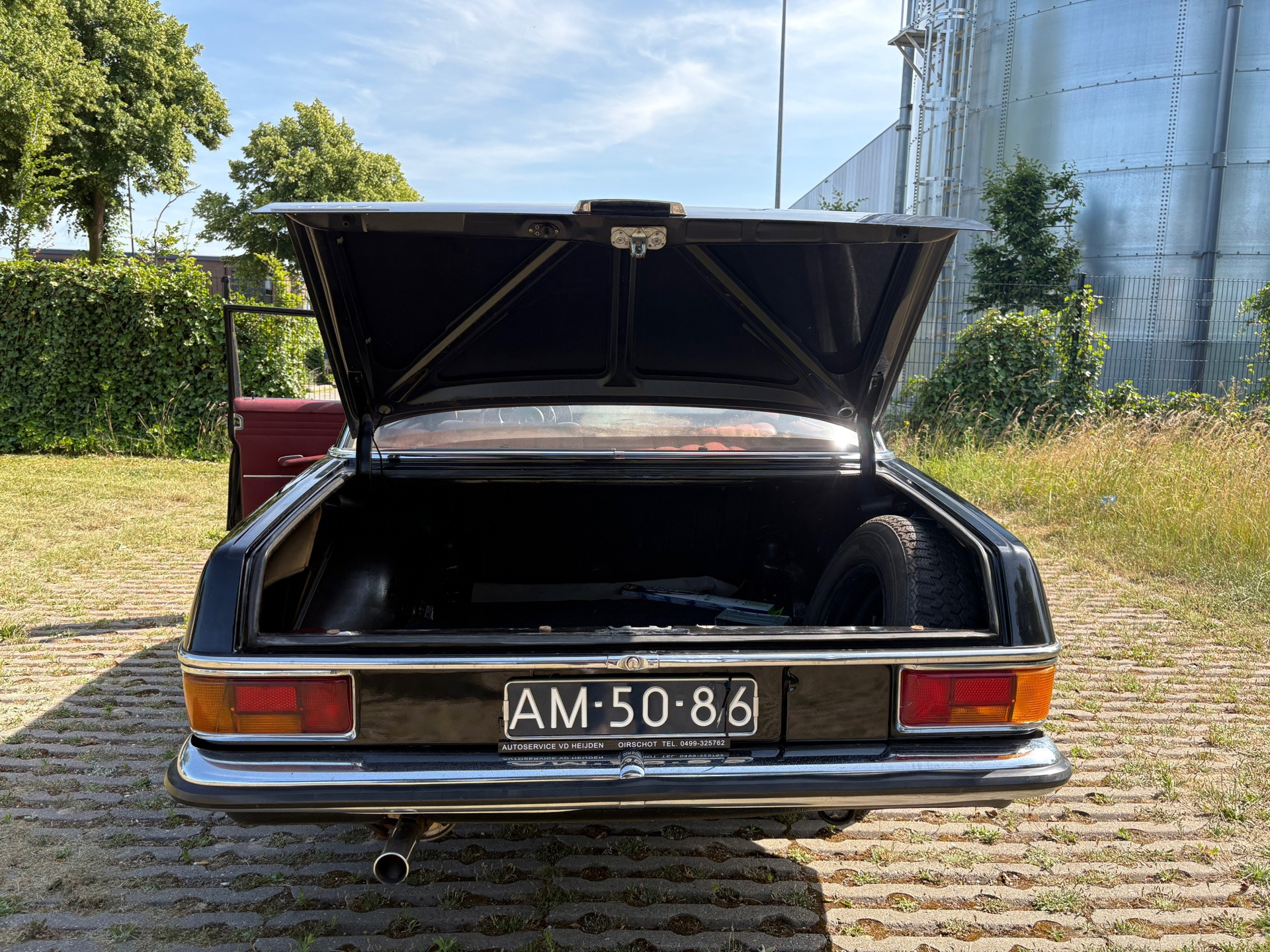 mercedes-benz-200-serie-image2.jpg