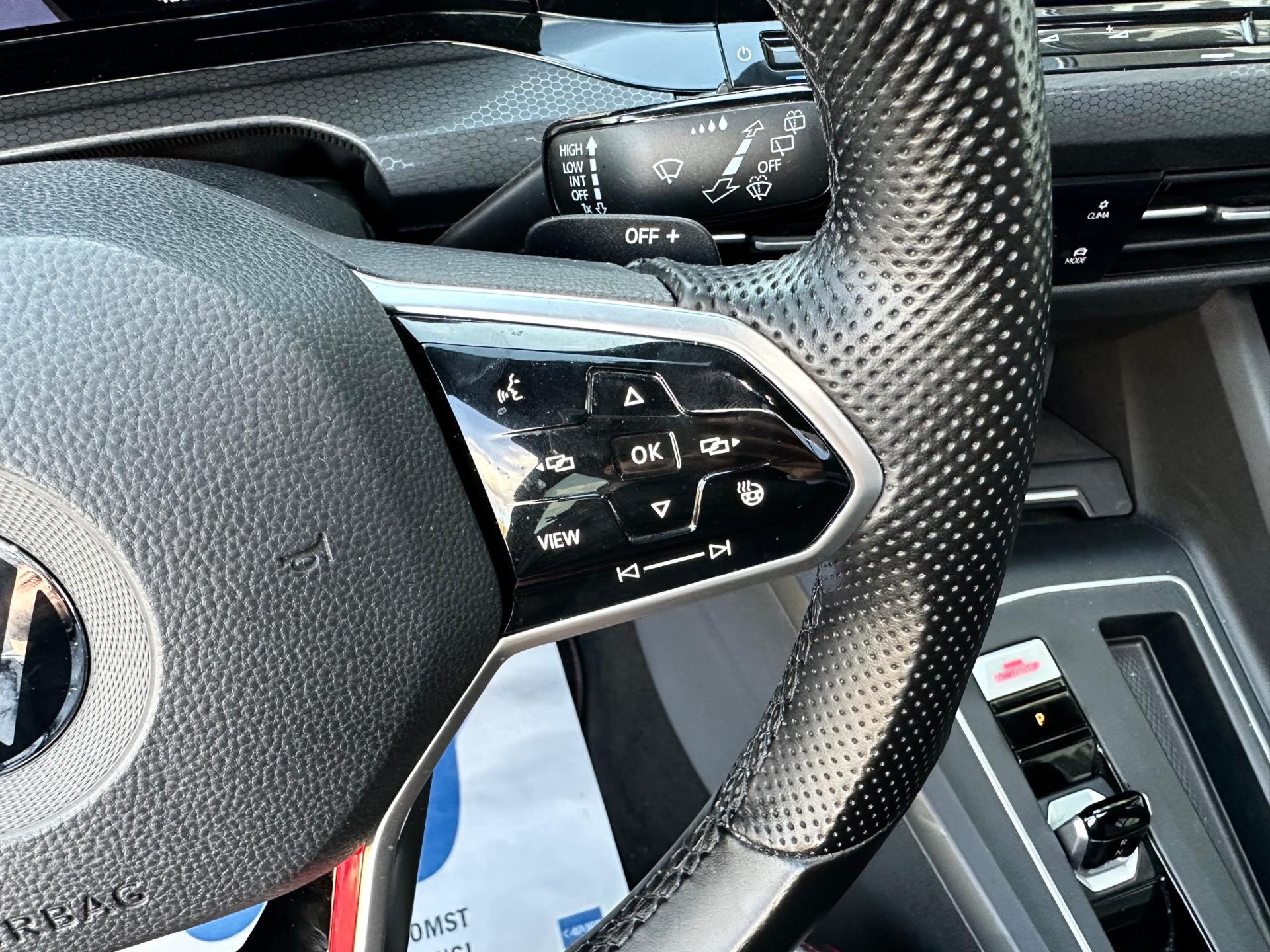 volkswagen-golf-image5.jpg