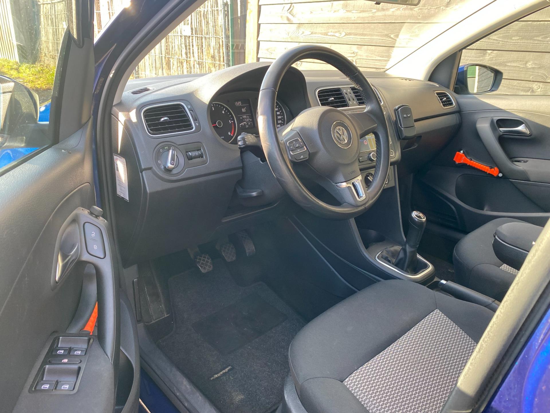 volkswagen-polo-image9.jpg