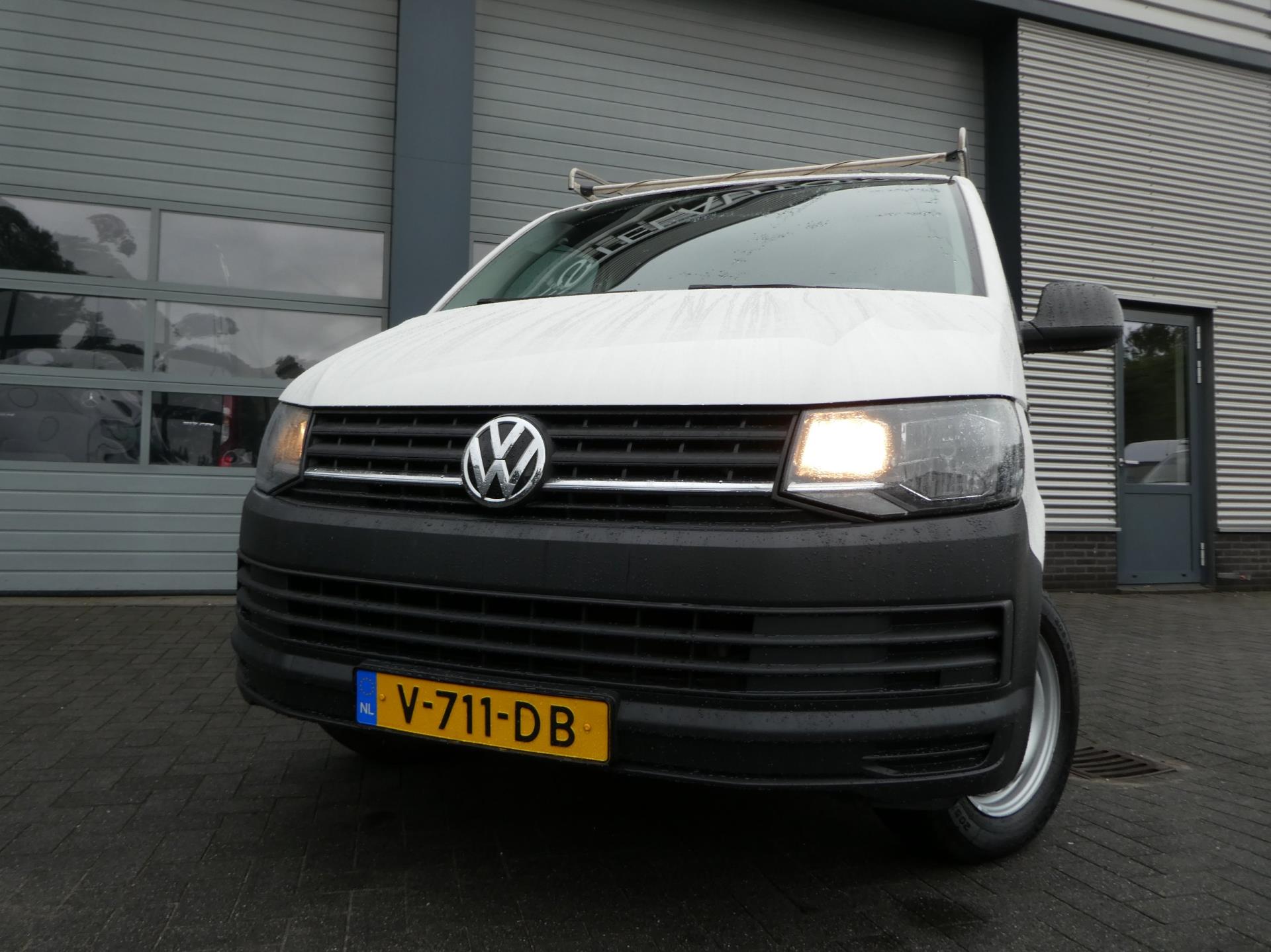 volkswagen-transporter-image3.jpg