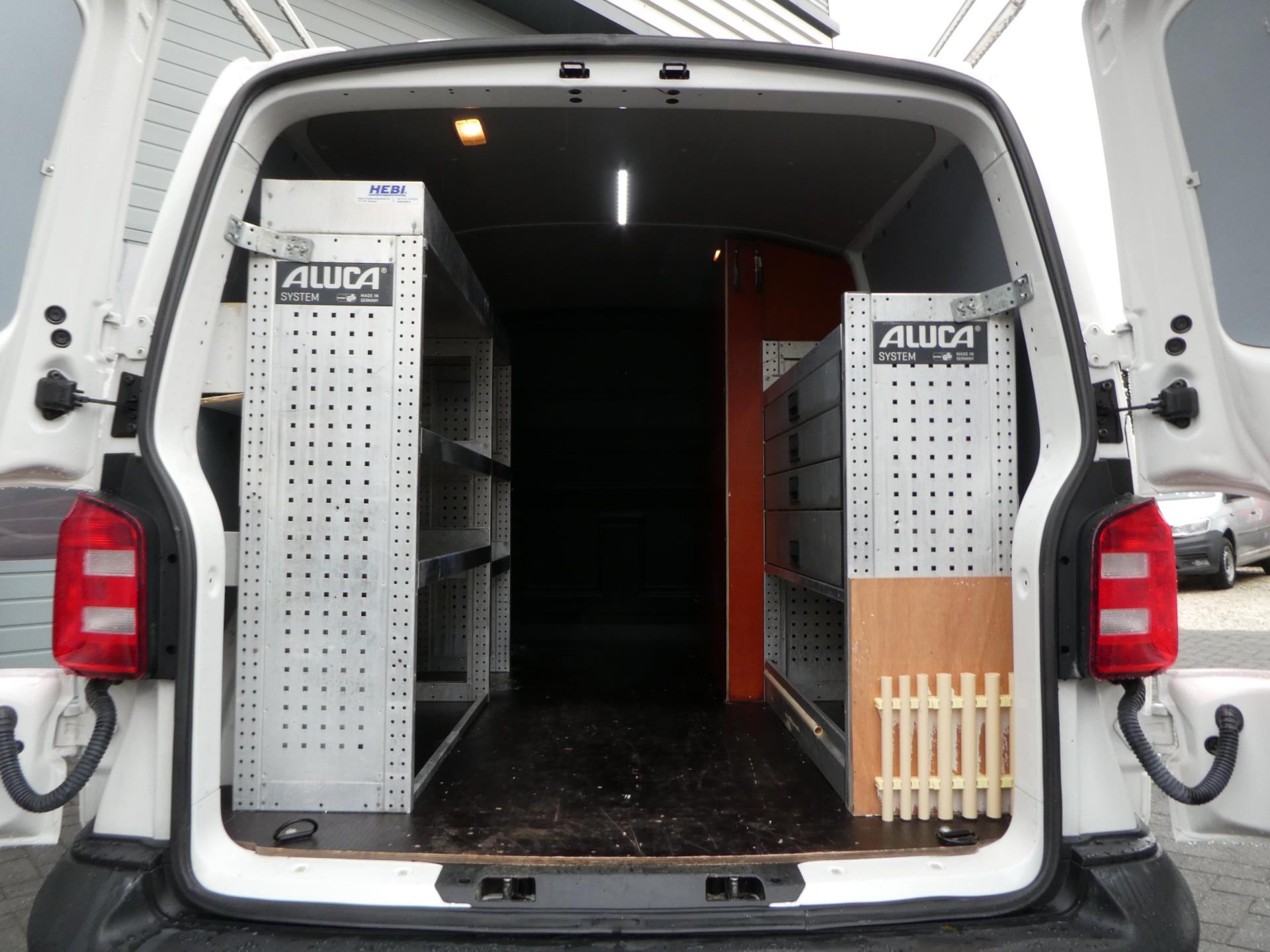 volkswagen-transporter-image9.jpg