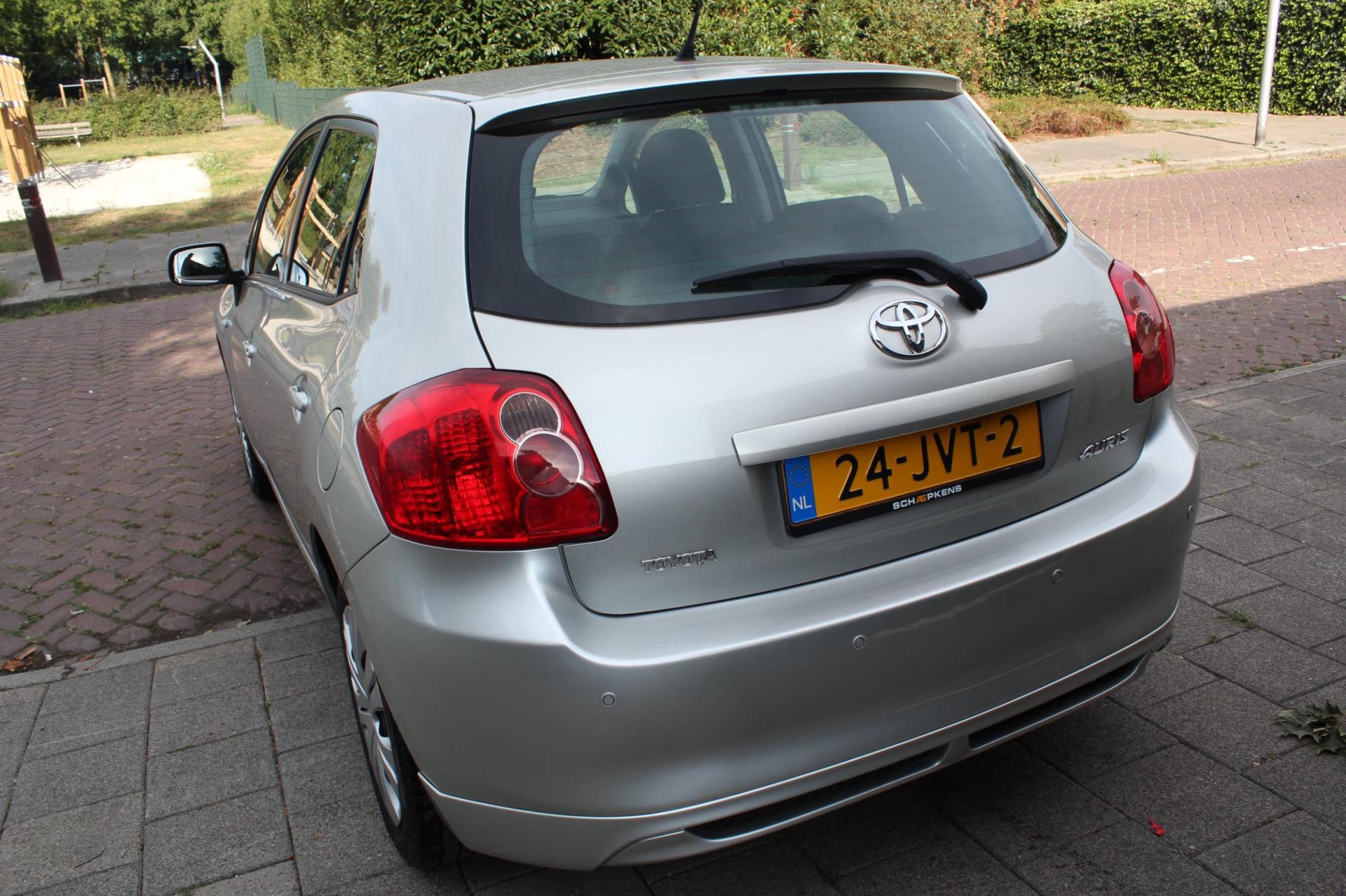 toyota-auris-image5.jpg