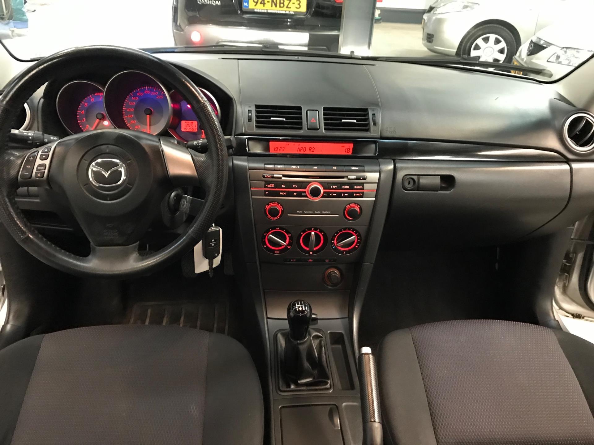 mazda-3-image6.jpg