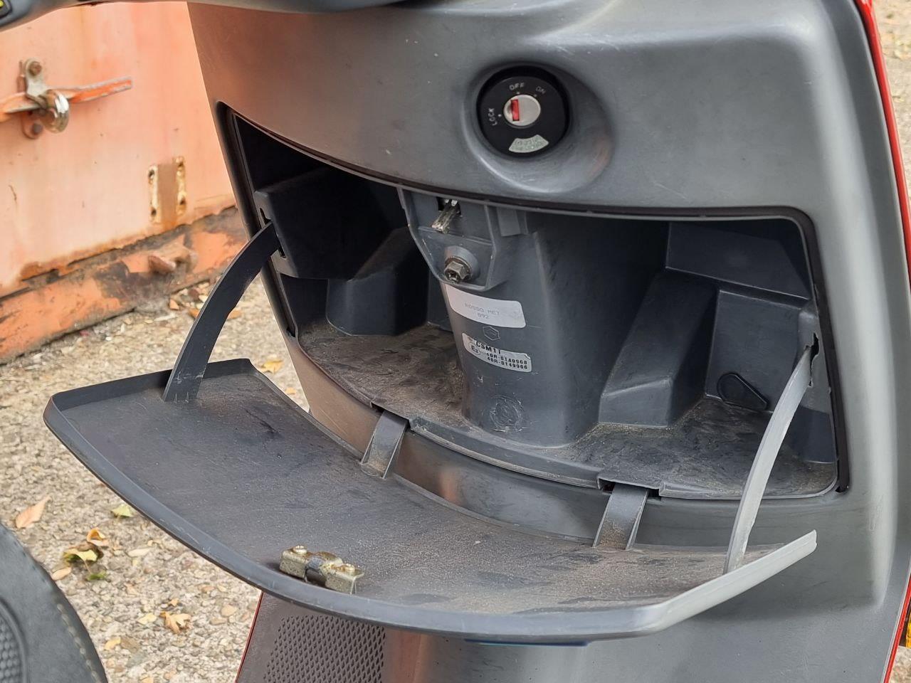 piaggio--image6.jpg