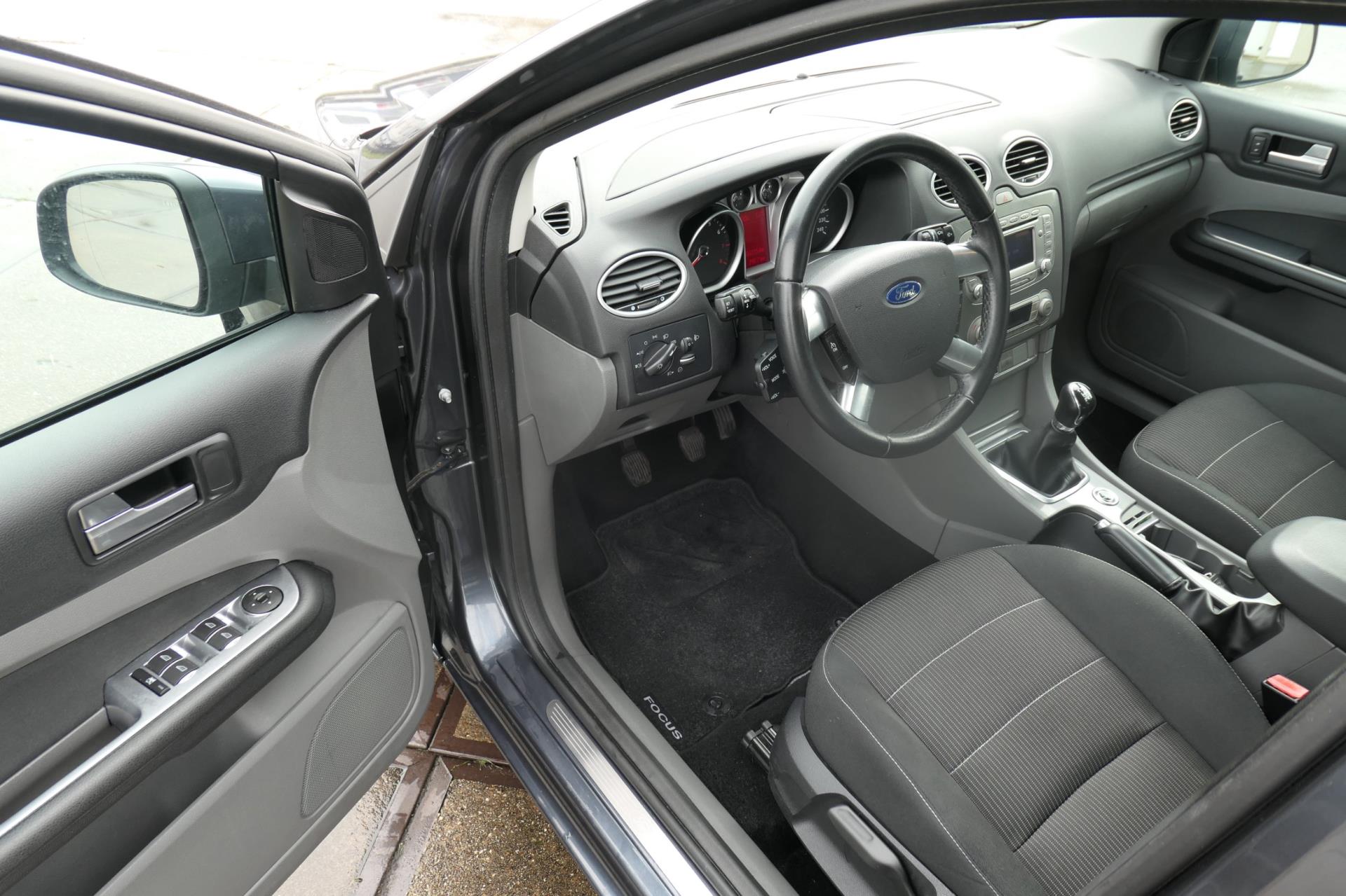 ford-focus-image9.jpg